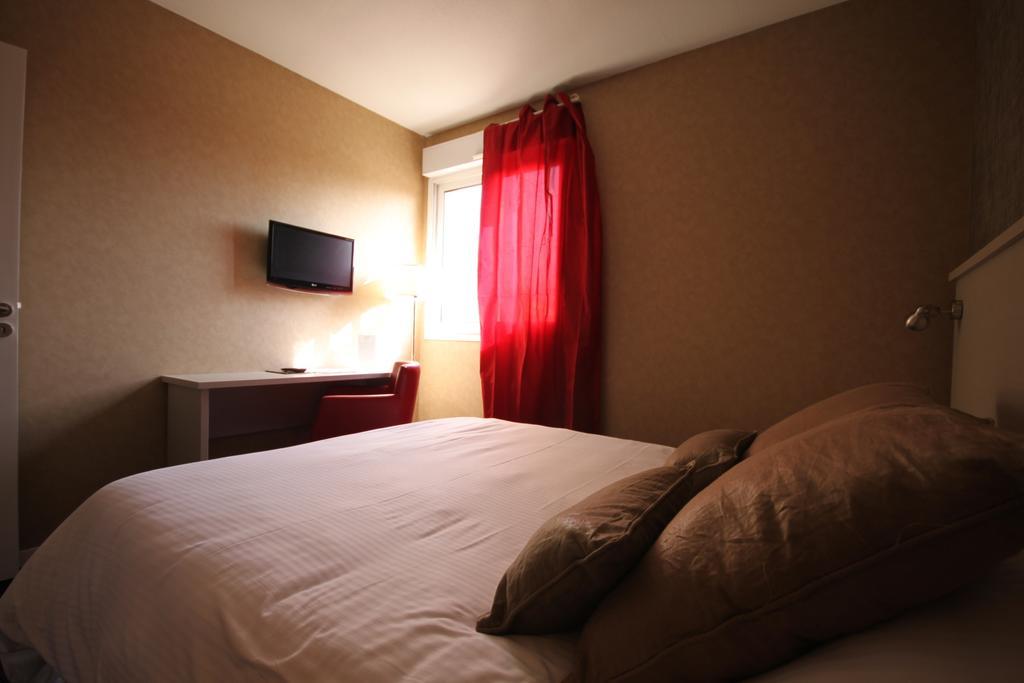 Hotel D'Arcins Latresne Oda fotoğraf